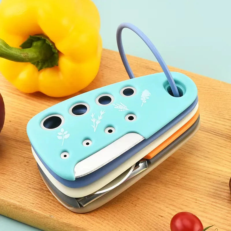Kitchen Gadget Set – 6-Piece Pizza Knife, Vanilla Cutter, Bottle Opener, Shredder & Garlic Grinder