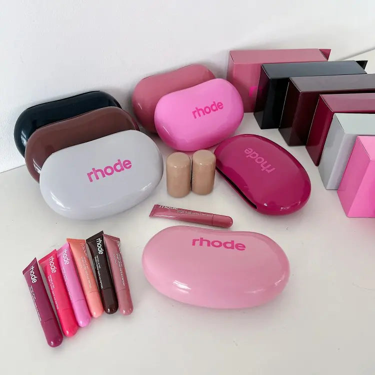 Lip Gloss & Makeup Organizer – Female Toiletry Storage Case for Cosmetics & Beauty Essentials